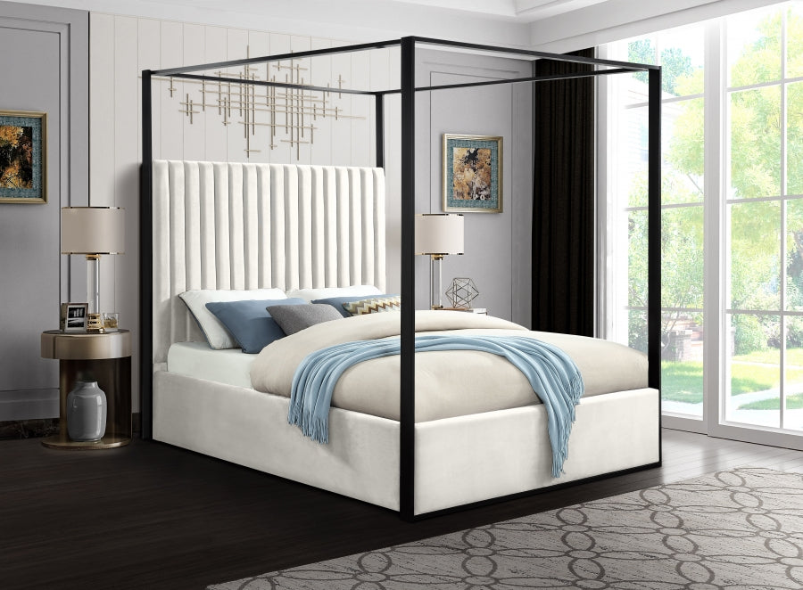 Emerald Velvet Bed - Cream