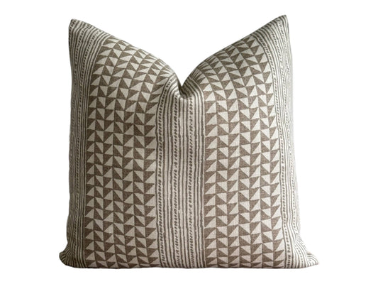 Carolina Irving Aegean Designer Pillows in String